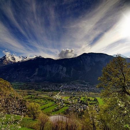 Les Lys Oranges Apartamento Le Bourg-dʼOisans Exterior foto